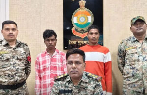 सुकमा पुलिस को मिली बड़ी सफलता ! विस्फोटकों के साथ 1 लाख के इनामी समेत 2 नक्सली गिरफ्तार