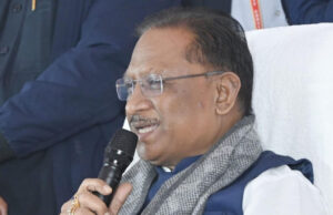 ग्रामीण व शहरी विद्युतीकरण के कार्यों को तेजी से आगे बढ़ाते हुए हर घर तक बिजली पहुंचाने का लक्ष्य पूरा करेंगे