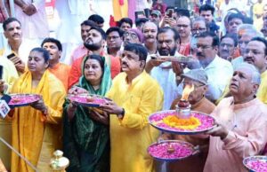 सांसद आलोक शर्मा ने दिया बड़ा बयान कहा- मेरा जन्म दाढ़ी टोपी से निपटने के लिए ही हुआ