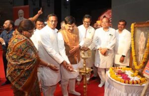 मुख्यमंत्री डॉ. यादव देवी अहिल्याबाई होलकर महानाट्य मंचन में हुए शामिल