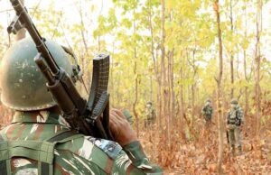 सुकमा में मुठभेड़ के दौरान भारी गोलीबारी, 8 नक्सली ढेर, 5 जवान शहीद