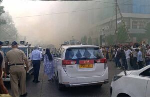 समदड़िया माल में गिरे बम, फायर फाइटर ने बुझाई आग, एनडीआरएफ की टीम आई, रेस्क्यु टीम ने घायलों को सुरक्षित निकाला