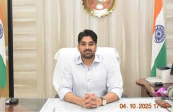 सिंगरौली में कलेक्टर का स्कूल निरीक्षण, प्राचार्य अनुपस्थित पाए गए, वेतन वृद्धि पर नोटिस जारी