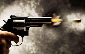 ऑस्ट्रेलिया में राष्ट्रीय शोक के दौरान फायरिंग, 3 की मौत