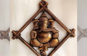घर में नकारात्मकता ला सकती हैं भगवान की ये मूर्तियां, सजाने से पहले जानें वास्तु नियम