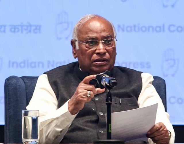 kharge1-1.jpg