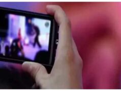 MMS लीक की बाढ़, दफ्तर से बेडरूम तक खुल रहे राज; ये सारे कांड किसने किए?