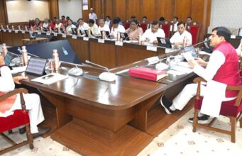 MP कैबिनेट का बड़ा फैसला: अनुसूचित जनजाति छात्रों को छात्रगृह योजना में ₹10,000, उज्जैन में एयरबस संचालन