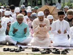 सड़क पर नमाज को लेकर बढ़ा विवाद, मौलाना साजिद रशीदी की ‘थूक-पेशाब’ वाली दलील चर्चा में