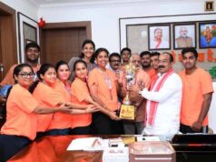 उप मुख्यमंत्री अरुण साव से फेडरेशन कप मिक्स्ड नेटबॉल चैंपियनशिप में रजत पदक जीतने वाले खिलाड़ियों ने की मुलाकात