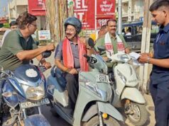 Arun Sao का अनोखा अंदाज: विकास कार्यों के निरीक्षण के लिए स्कूटी से निकले
