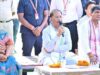मुख्यमंत्री विष्णु देव साय ने बरगद के पेड़ के नीचे लगाई चौपाल, सुनी ग्रामीणों की समस्याएं