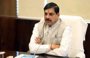 कुटीर और ग्रामोद्योग को नए आयाम देने की तैयारी में मध्यप्रदेश हथकरघा, खादी, रेशम और महिला रोजगार पर विशेष फोकस