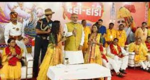 गोण्डा की दो बहनें श्रुतिका-रितिका बंकू: पढ़ाई के साथ भक्ति गायन में बना रहीं राष्ट्रीय पहचान