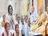 सीएम योगी का आभार जताने पहली उड़ान से लखनऊ आए जेवर के किसान, बोले- सपना कर दिया साकार