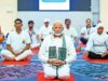 कोलकाता में योग दिवस पर बन सकता है नया रिकॉर्ड, पीएम मोदी के साथ 10 लाख लोगों के योग करने का दावा