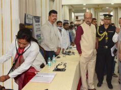 लोकभवन में लगा बाल रोग शिविर, राज्यपाल डेका ने स्वास्थ्य परीक्षण व्यवस्था का लिया जायजा