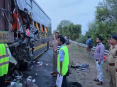यमुना एक्सप्रेसवे पर भीषण हादसा, ट्रक से टकराई वोल्वो बस; 4 यात्रियों की मौत, 19 घायल