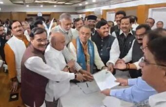 MP राज्यसभा चुनाव: भाजपा उम्मीदवार तरुण चुघ और रजनीश अग्रवाल ने भरा नामांकन, CM मोहन यादव रहे मौजूद