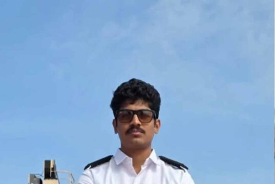 होर्मुज जलडमरूमध्य में 3 महीने फंसे रहे छत्तीसगढ़ के नेवी अधिकारी रुद्रांश चौबे, बोले- सिर के ऊपर से गुजरती थीं मिसाइलें