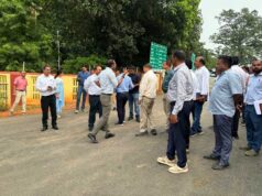 नियमित एवं कड़ाई से मॉनिटरिंग कर गुणवत्ता सुनिश्चित करने व समय-सीमा में कार्यों को पूर्ण करने के निर्देश