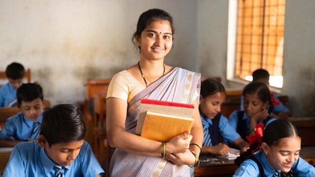 Teacher_india5_1.jpg
