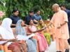 जनता दर्शन में योगी का बड़ा आश्वासन, गंभीर मरीजों के इलाज में मिलेगी आर्थिक मदद