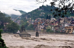 Himachal Rain: मॉनसून का कहर, 9 लोगों की मौत, 49 सड़कें बंद; बारिश-भूस्खलन से जनजीवन प्रभावित