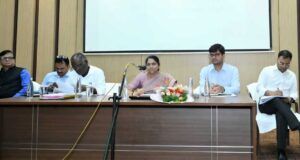 निर्माण कार्यों का हर 15 दिनों में करें निरीक्षण, नागरिक सुविधाओं के काम में न हो लापरवाही : शंगीता आर.
