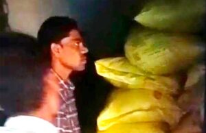 बेमेतरा में अवैध उर्वरक भंडारण पर बड़ी कार्रवाई, 275 बोरी यूरिया जब्त; किसानों के अधिकारों की रक्षा के लिए राज्य सरकार सजग
