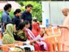 रास्ता न दिला पाएं तो लेखपाल, कानूनगो, तहसीलदार सबको सस्पेंड करो-मुख्यमंत्री योगी