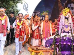 मुख्यमंत्री विष्णु देव साय ने भगवान शिव का रुद्राभिषेक कर प्रदेशवासियों के सुख-समृद्धि और खुशहाली की कामना की