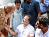 पेलेट गन मामले में राहुल गांधी का धरना, FIR की मांग पर दिल्ली पुलिस से भिड़े