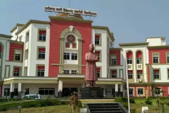 CSVTU UTD में एडमिशन की अंतिम तारीख 21 अगस्त, ऑफलाइन रिपोर्टिंग और दस्तावेज सत्यापन जरूरी