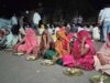 बदनावर-टिमरवानी फोरलेन मुआवजे को लेकर किसानों का प्रदर्शन, खुले आसमान के नीचे गुजारी रात