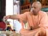 हर हर महादेव से गूंजे शिवालय, सावन के सोमवार पर आस्था का समुद्र