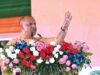 मुख्यमंत्री ने विभिन्न योजनाओं के लाभार्थियों को किया सम्मानित
