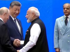 जिनपिंग-पुतिन से PM मोदी ने मिलाया हाथ, बगल से चुपचाप गुजर गए शहबाज शरीफ