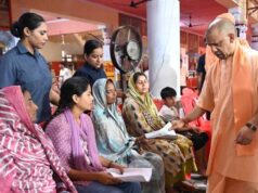 कब्जामुक्त कराएं जमीन, दबंगों को सिखाएं कानूनी सबक: मुख्यमंत्री