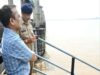 जांजगीर-चांपा में उफान पर महानदी, कलेक्टर-SP ने बाढ़ प्रभावित इलाकों का लिया जायजा