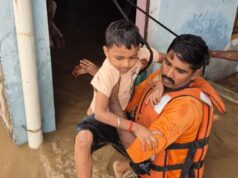 चित्रकूट में मंदाकिनी की बाढ़ में फंसे 150 लोगों को सुरक्षित निकाला, योगी सरकार का राहत तंत्र सतर्क