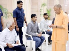 मुख्यमंत्री ने अफसरों को दिया निर्देश- संवेदनशील व्यवहार के साथ करें पीड़ितों की सहायता