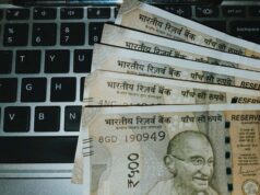 FD पर 8.25% तक ब्याज! शेयर और गोल्ड के बीच निवेशकों के लिए ये बैंक दे रहे शानदार रिटर्न