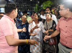 कोलकाता दुर्गा पूजा पंडाल में भगदड़ के बाद बड़ा फैसला, सुरक्षा जांच के लिए बनेगी उच्चस्तरीय समिति