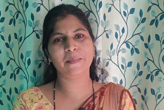 स्व-सहायता समूह से जुड़कर आत्मनिर्भर बनीं दुर्ग की सोनिया साहू बैंक सखी के रूप में दे रही हैं सेवाएं