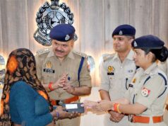 मिशन शक्ति 6.0 में यूपी पुलिस का कमाल, सात दिन में पांच राज्यों से खोज निकाले 32 लाख के गुम मोबाइल